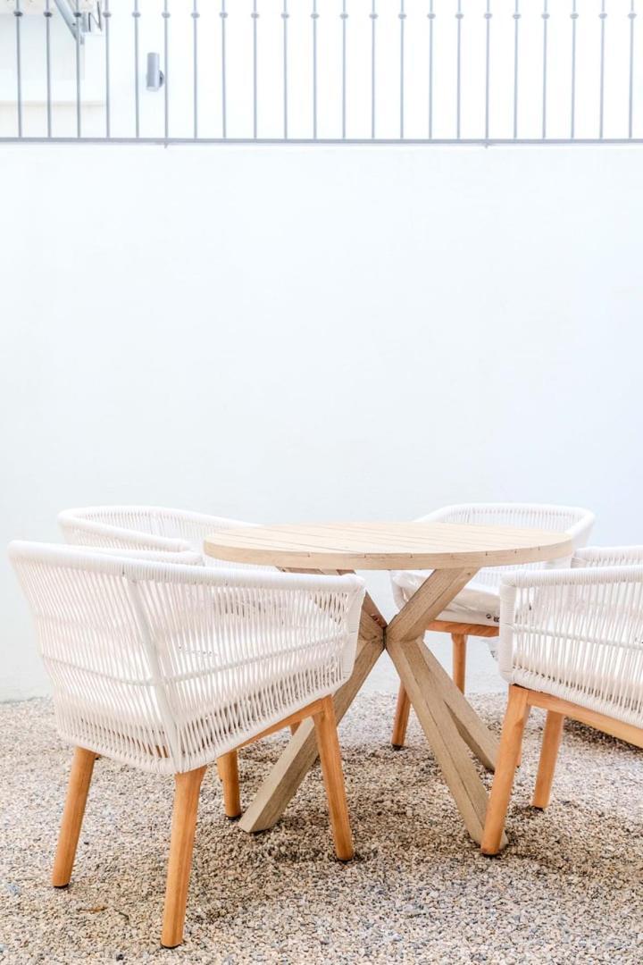 Stylish 2br With Ac & Terrace | By Airnest Apartamento *