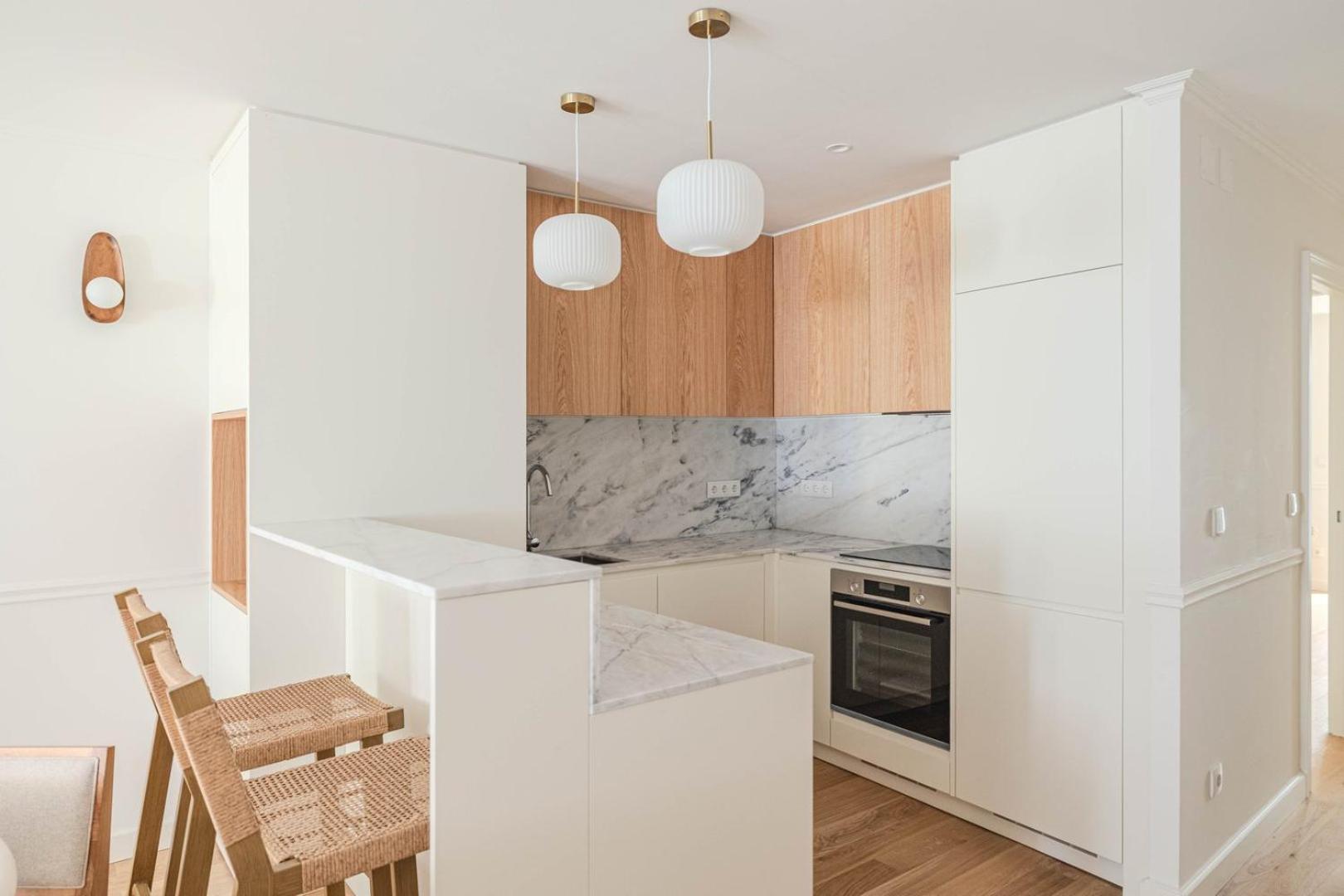 Stylish 2br With Ac & Terrace | By Airnest Apartamento Lisboa