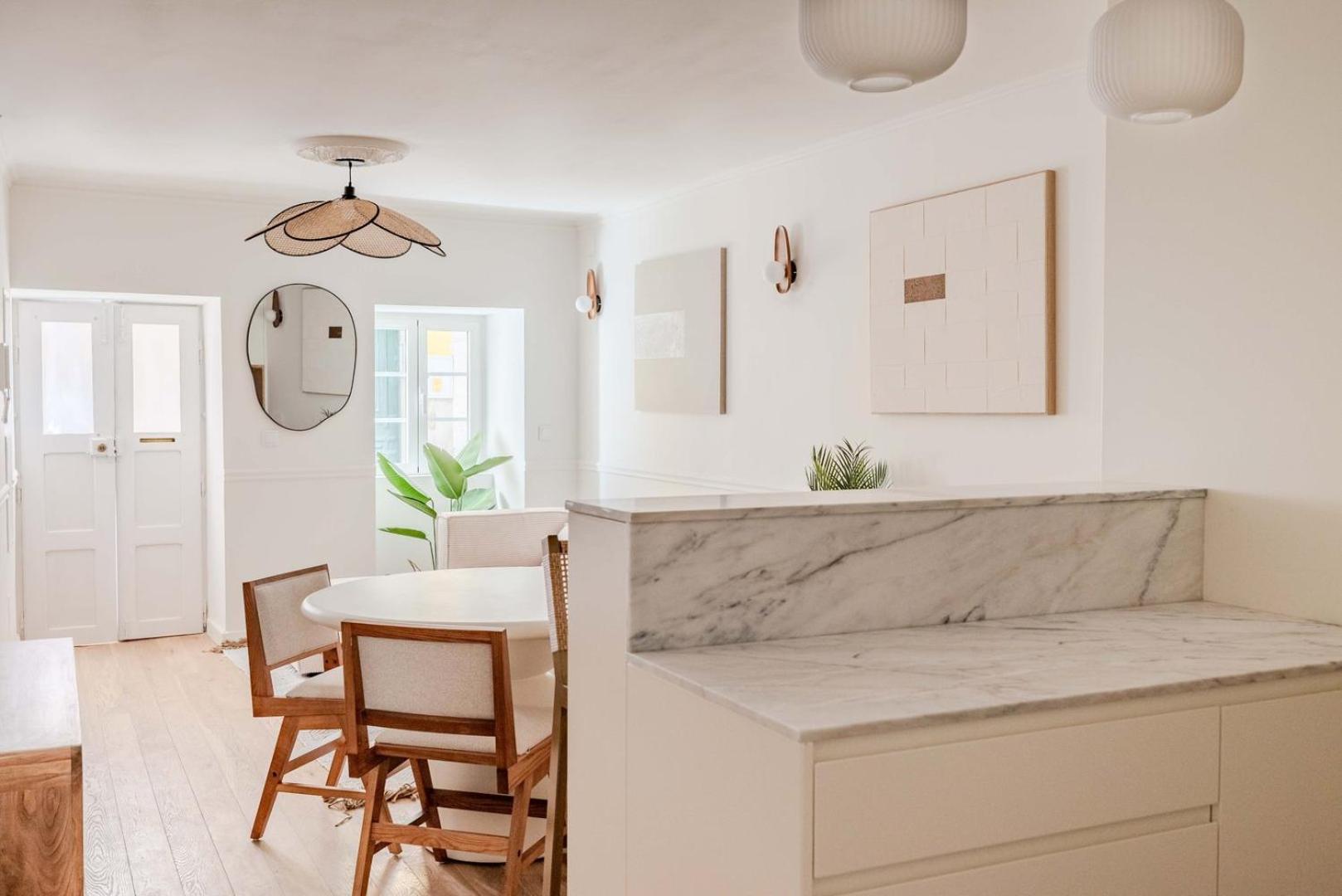 Stylish 2br With Ac & Terrace | By Airnest Apartamento *